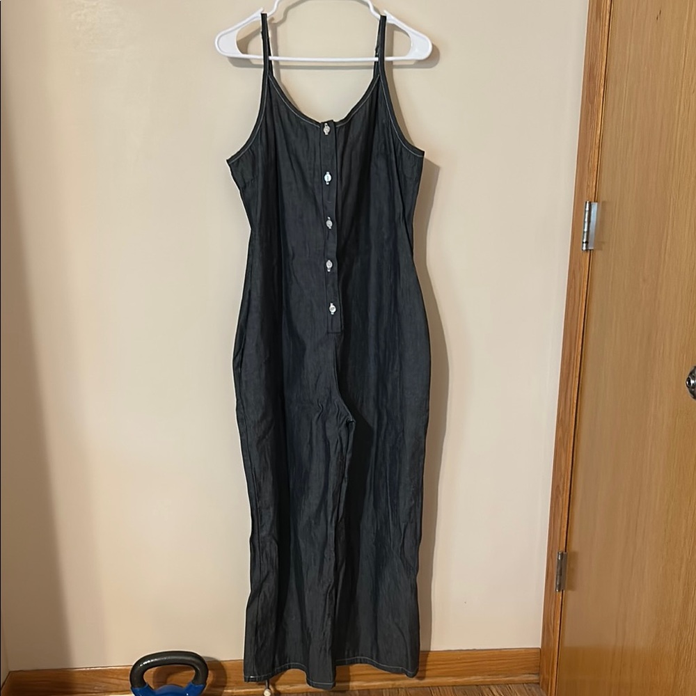 Le Paris petit linen gray Button-Down Jumpsuit size medium